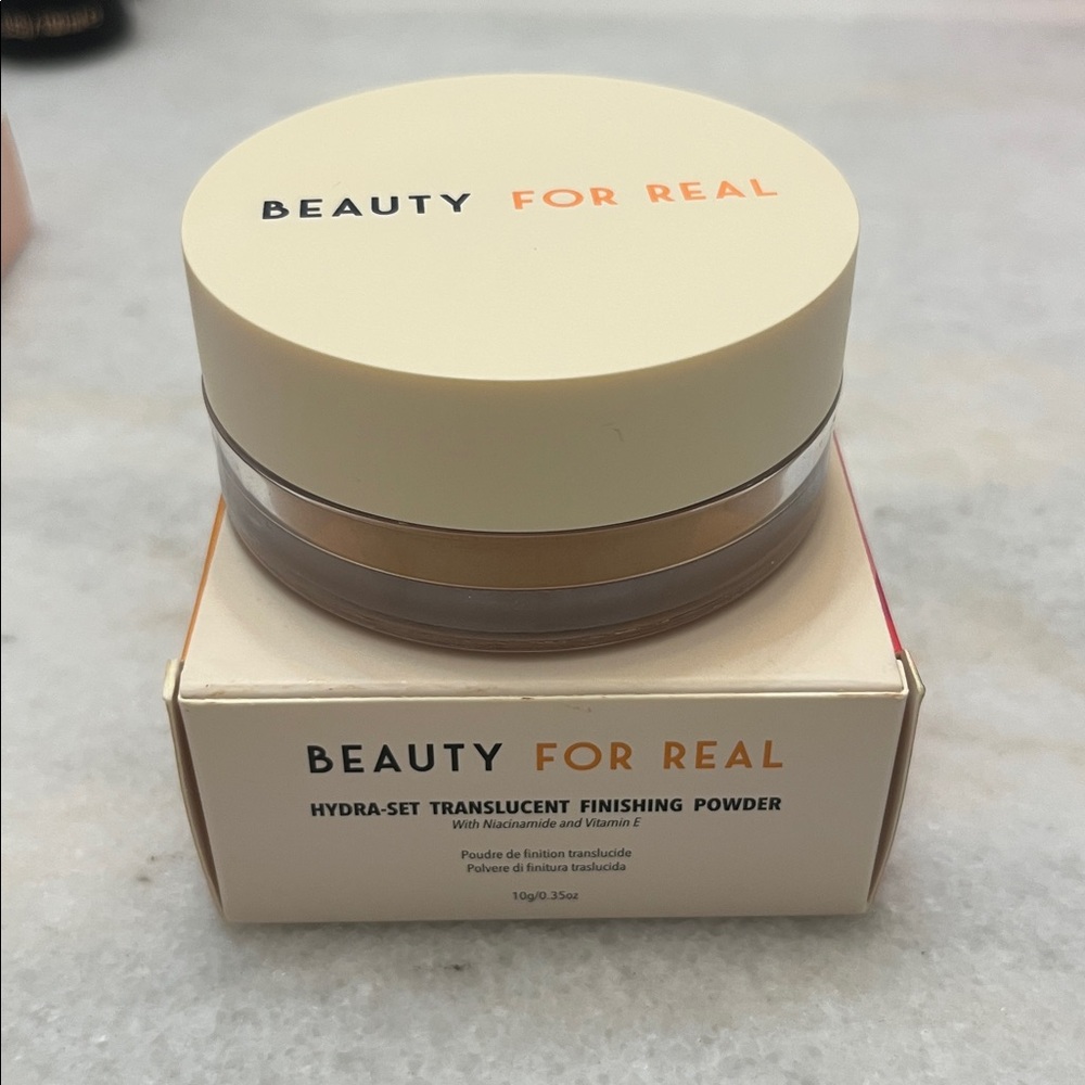 Beauty For Real Hydra set Translucent Finishing Powder Translucent 2